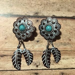 Western Style Patina Flower Post Earrings